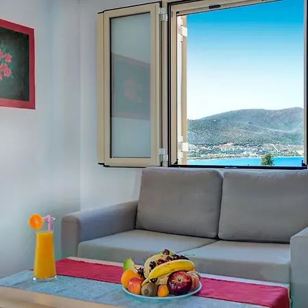 Thea - & Lägenhetshotell Marmari (Evia)