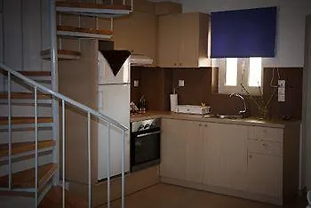 Thea - & 3* Marmari (Evia)