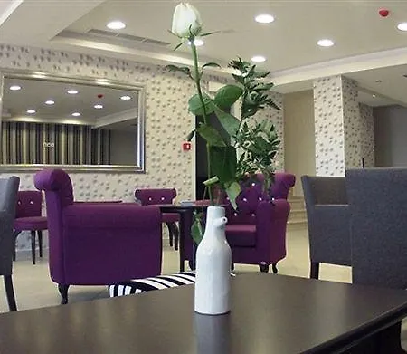 Lejlighedshotel Thea - & 3*