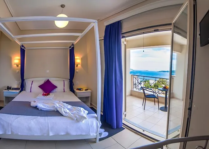 Thea - & 3* Marmari (Evia)