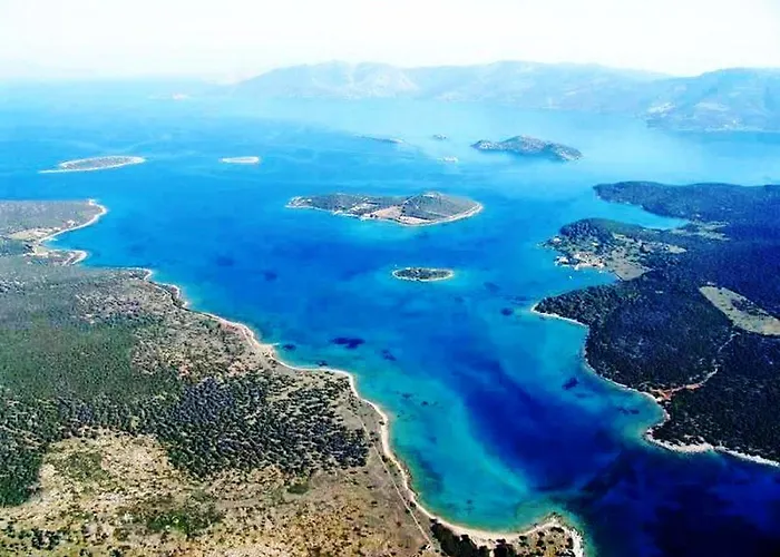 Lägenhetshotell Thea - & 3*