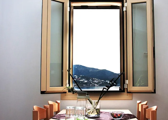 Lägenhetshotell Thea - & Marmari (Evia)